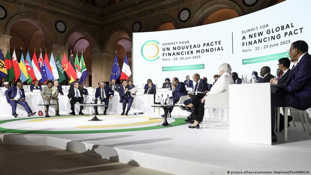 पेरिस सम्मेलन: ग्लोबल फाइनेंस सिस्टम की तरफ पहला कदम?